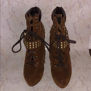 Camel Brown Ankle boots